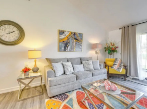Furnished Patio + Resort Pools: Palm Desert Condo