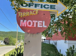 Terrace Motel