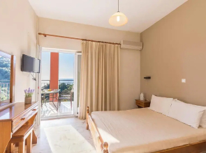 Apartments With Swimming Pool and Sea View - Pelekas Beach, Corfu