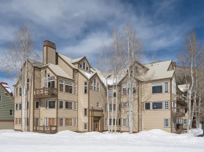 Etta Place 101 - West End Condo at the Base of Chair 7, Town of Telluride, Newly Remodeled