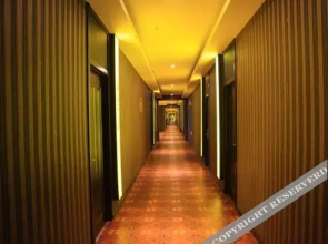 Yihang Business Hotel