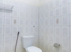 Rumah Enin by OYO Rooms