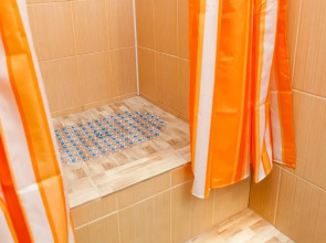 Бауманская (на ул. Бакунинская)