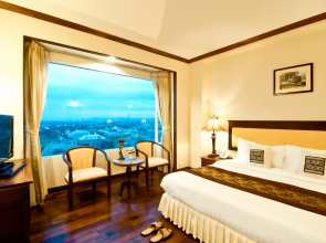 Champasak Grand Hotel