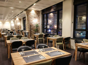 Golden Tulip Ever Yongin Hotel