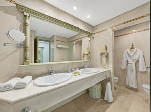 La Moraleja The Quiet Hotel- Adults Only