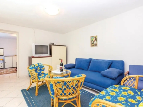Stunning Home in Selce With Wifi and 1 Bedrooms