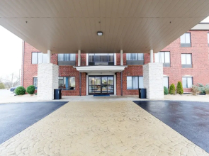 Holiday Inn Express & Suites Shelbyville by IHG