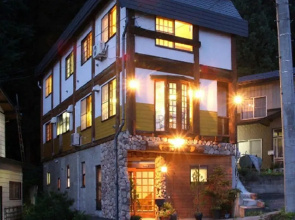 Morinoyado Koguma House