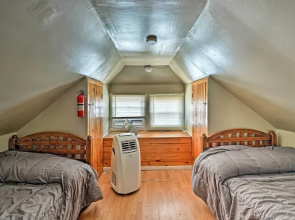 Inviting Seaside Heights Apt < 1 Mi to Beach!