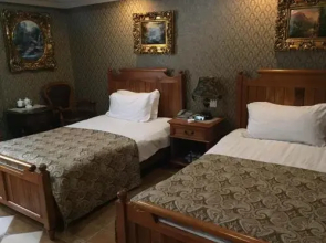 Tongling Louis Castle Inn