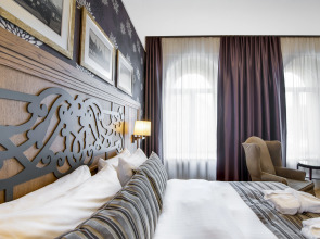 Отель Eurostars Metropole