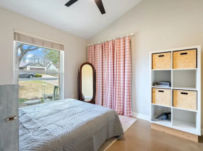 Family Friendly Home in South Austin