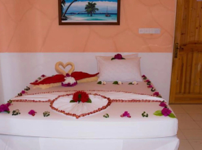 Rasdhoo Island Inn Beachfront