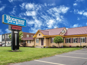 Amherst Inn & Suites