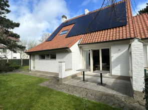 Cozy Spacious Villa Near the Coast in Koksijde