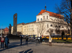 Lviv Suites at Pidmurna st. 20