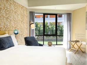 Отель Mamaka by Ovolo