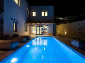 Mykonos Town Villa
