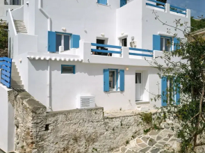 Lefkes Hidden Gem in Lefkes