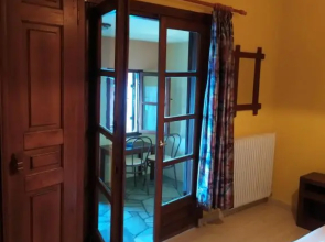 Double studio room in front of the sea