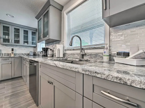 Renovated Port Richey Oasis w/ Lanai + Grill!