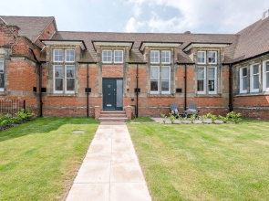 4 The Old Grammar School, Leiston