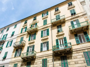 Elegant City-centre Flat