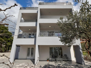 Penthouse With Panoramic View Ally