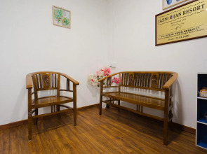 OYO 90043 Jasni Rijan Resort