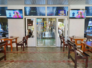 Отель на море Парус