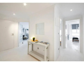 White Cozy Flat in Donostia