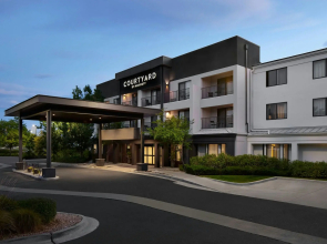 Courtyard by Marriott Boulder Longmont