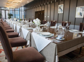 Yangling International Conference & Exhibition Center Hotel