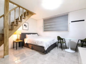 Yangyang Yangyang Pension