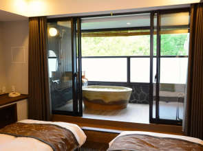 Karuizawa Club Hotel Karuizawa 1130 / Hewitt Resort