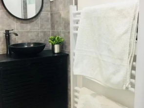 Studio 4 personnes avec piscine, tennis