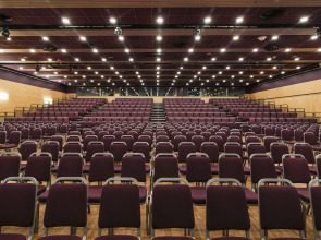 Отель Radisson Blu Latvija Conference & Spa