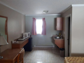 Aspen Motor Inn