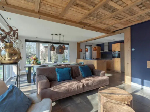 Villa Near Dutch Dunes With Sun-facing Garden