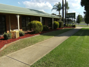 Regency Court Motel