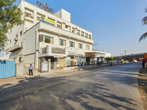 Devanshi Inn
