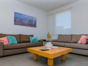 Poolside 3 Bedroom Condo