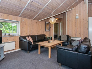 8 Person Holiday Home in Oksbol