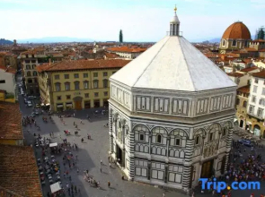 Central Strozzi by Mmega