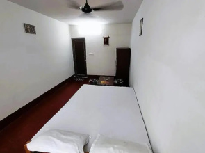STAYMAKER Gharana Resort
