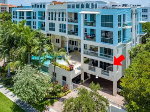 Deerfield Condo Suites by Opus