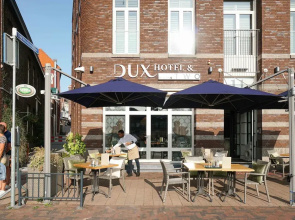 Hotel Dux