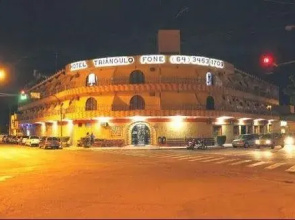 Hotel Triangulo