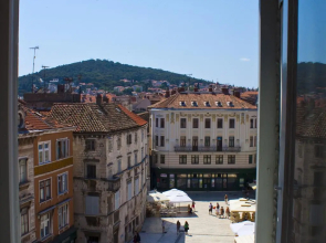 Best Of Split Apartments